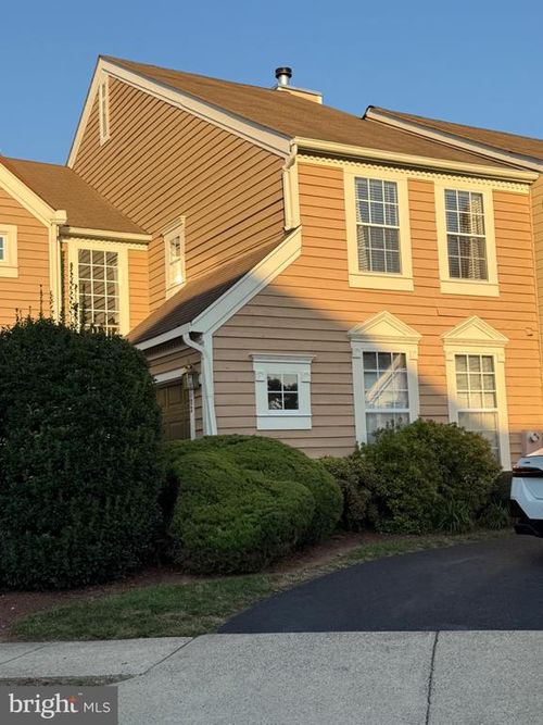 21102 Crocus Ter, ASHBURN, VA, 20147-5465 | Card Image