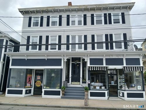 117 Water St, Stonington, CT, 06378-1362 | Card Image