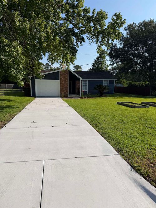 2434 Dundee Drive, Tallahassee, FL, 32308 | Card Image