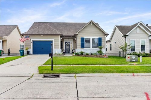 2624 Cedar Creek St, Marrero, LA, 70072-6736 | Card Image