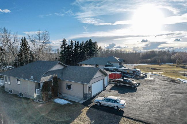 42 Falcon Drive, House other with 5 bedrooms, 3 bathrooms and 12 parking in New Sarepta AB | Image 48