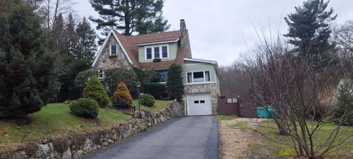 1065 E Mahoning St, Punxsutawney, PA, 15767-2332 | Card Image