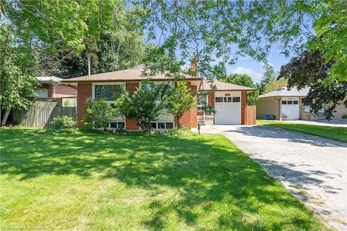 347 Lees Lane, Oakville, ON, L6L4S4 | Card Image