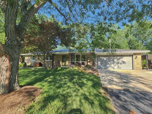 1843 Bittersweet Dr, Saint Anne, IL, 60964-4342 | Card Image