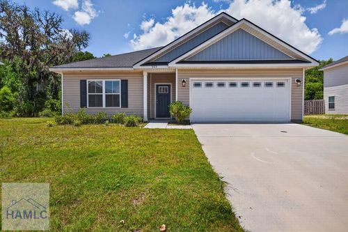 589 Meloney Dr, Hinesville, GA, 31313-5794 | Card Image