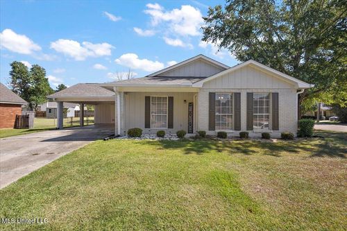 5046 Raintree Dr, Byram, MS, 39272-5753 | Card Image