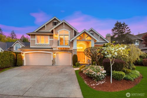 3021 278th Ct Se, Sammamish, WA, 98075-4211 | Card Image