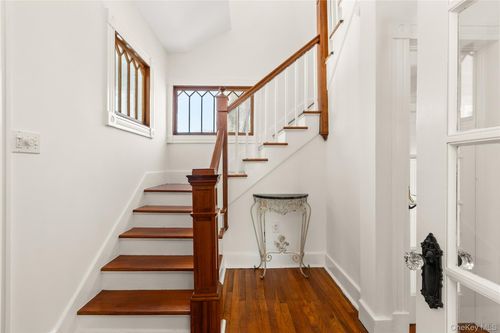 3475 Oaklawn Ave, Southold, NY, 11971-1943 | Card Image