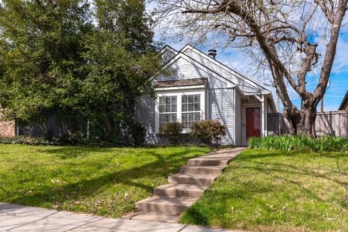 253 Teakwood Ln, Lewisville, TX, 75067-6579 | Card Image