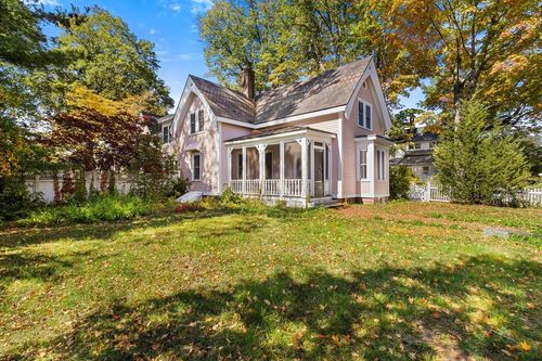 34-34 Thoreau St, Concord, MA, 01742-2411 | Card Image