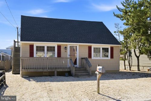 16 W Joan Rd, LONG BEACH TOWNSHIP, NJ, 08008-1033 | Card Image