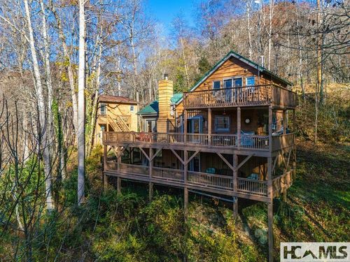 146/148 Bluebird Lane, Glenville, NC, 28736 | Card Image