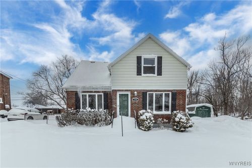 lower-194 Boncroft Drive, West Seneca, NY, 14224 | Card Image
