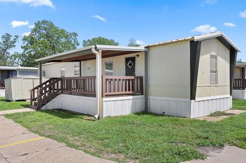 32-2222 N Austin Avenue, Pearland, TX, 77581 | Card Image