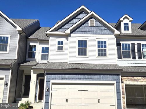 303 Milton Stamp Dr, GLEN MILLS, PA, 19342-8123 | Card Image