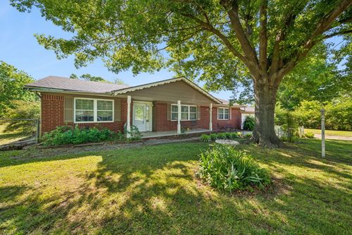 758 Summer Ln, Claremore, OK, 74017-8518 | Card Image