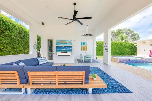 1088 Wisconsin Dr, NAPLES, FL, 34103-3853 | Card Image