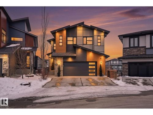 61 Amesbury Wynd, Sherwood Park, AB, T8B0C2 | Card Image