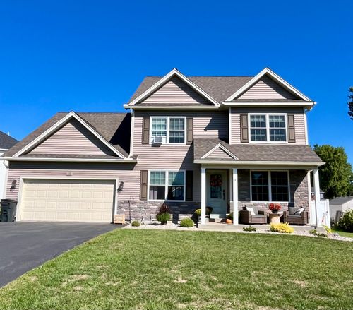 10 Freedom Dr, Plattsburgh, NY, 12901-5105 | Card Image