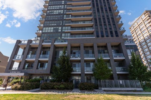 n2809-6 Sonic Way, North York, ON, M3C0P1 | Card Image