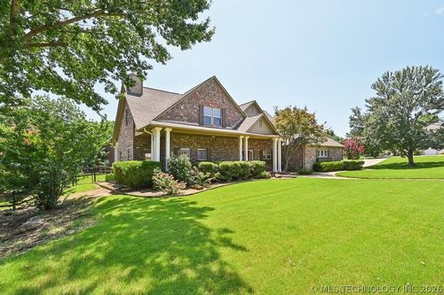14635 S 53rd East Ave, Bixby, OK, 74008-4047 | Card Image