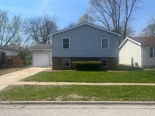 1408 Ridgeport Ave, Bloomington, IL, 61704-2366 | Card Image