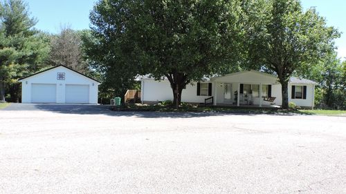 120 Springview Ct, Sharpsburg, KY, 40374-9125 | Card Image