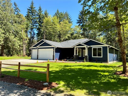 411 198th Avenue Ct Nw, Lakebay, WA, 98349-9042 | Card Image