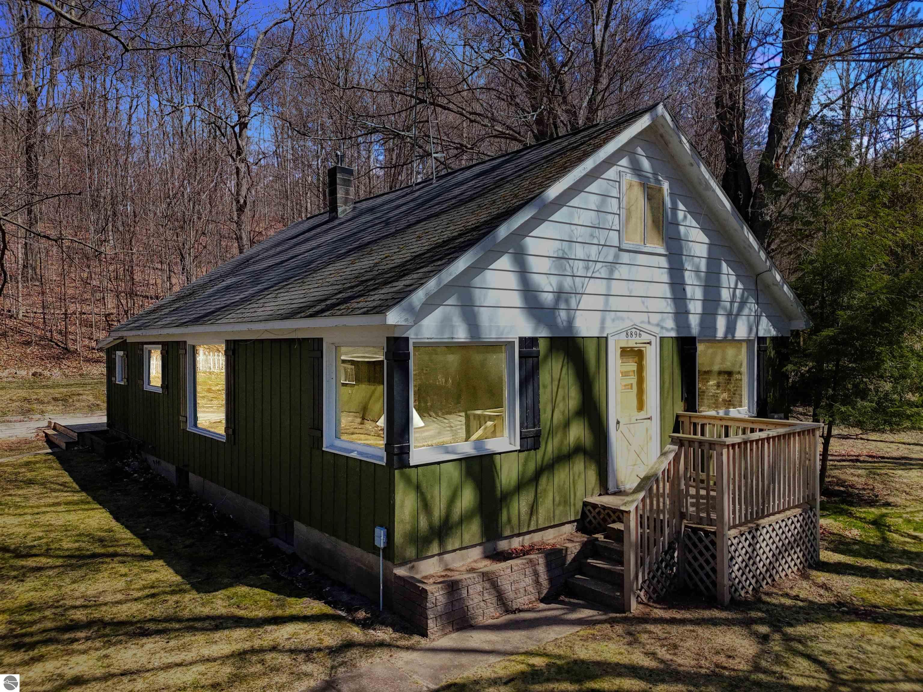 Narrow Gauge Rd, Beulah, MI 49617