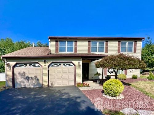 4 Monterey Ln, Manalapan, NJ, 07726-4518 | Card Image
