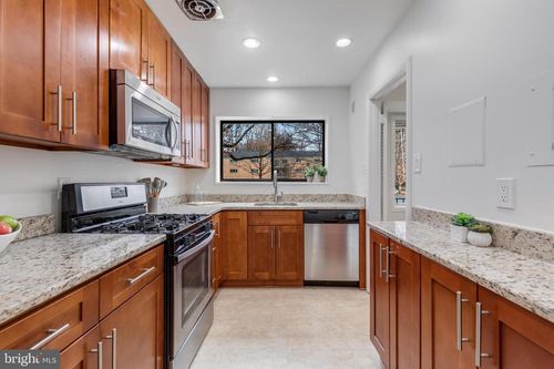 101-10636 Montrose Ave, BETHESDA, MD, 20814-4208 | Card Image