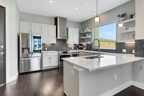 2204-4325 Jackson Ave, Austin, TX, 78731-6180 | Card Image