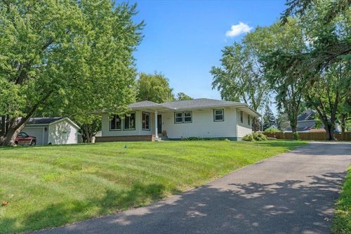 1150 Klein Dr, Hammond, WI, 54015-9794 | Card Image