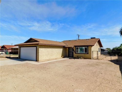 5415 Cahuilla Ave, 29 Palms, CA, 92277-1415 | Card Image