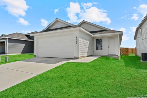 3777 Swift Fox, New Braunfels, TX, 78132 | Card Image