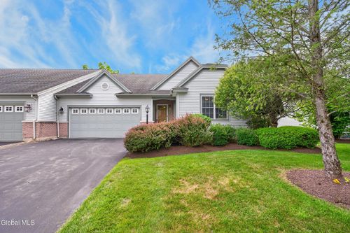 8 Dalton Court, Bethlehem, NY, 12054 | Card Image