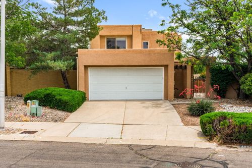 4922 Casa Del Oso Ne, Albuquerque, NM, 87111-3777 | Card Image