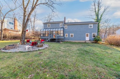 31 Mountain Cir, West Milford, NJ, 07480 | Card Image