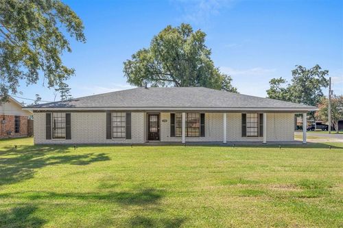 2300 Augustine St, Sulphur, LA, 70663-7231 | Card Image