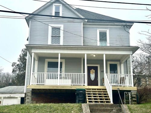 425 Hornor Ave, Clarksburg, WV, 26301-3614 | Card Image