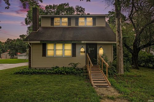 502 S West Blvd, Elkhart, IN, 46514-2016 | Card Image