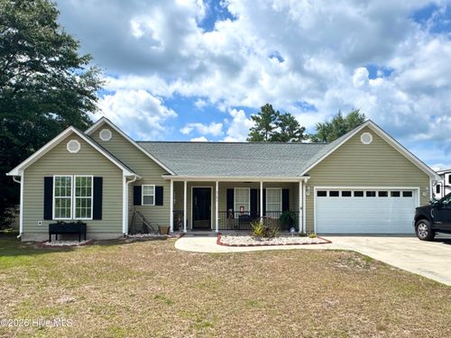 3195 Blue Banks Loop Rd Ne, Leland, NC, 28451-8965 | Card Image