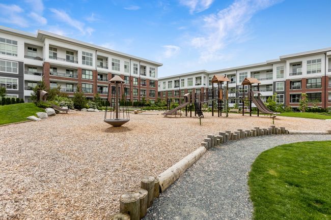 D305 - 8150 207 Street, Condo with 2 bedrooms, 1 bathrooms and 1 parking in Langley BC | Image 26