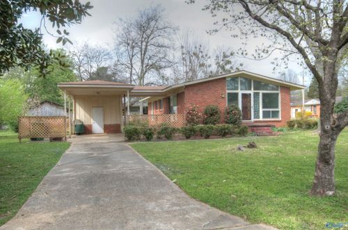 403 Karter St Nw, Huntsville, AL, 35805-2530 | Card Image