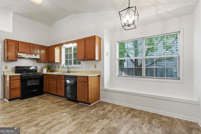 10650 Plantation Dr, House other with 3 bedrooms, 2 bathrooms and 2 parking in Alpharetta GA | Image 12