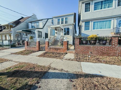 334 S 9th Ave, Mount Vernon, NY, 10550-4008 | Card Image