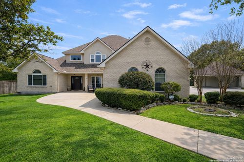 1968 Round Table, New Braunfels, TX, 78130-8383 | Card Image