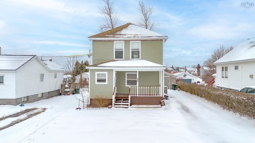 133 Broadway, Sydney, NS, B1N2Y7 | Card Image