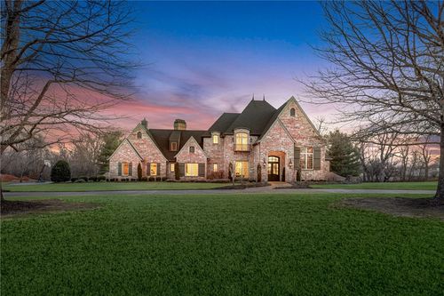 11228 Talamore Blvd, Bentonville, AR, 72712-9033 | Card Image