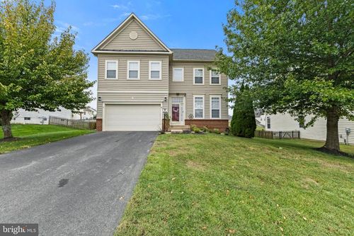 6 Charter Gate Dr, FREDERICKSBURG, VA, 22406-8206 | Card Image